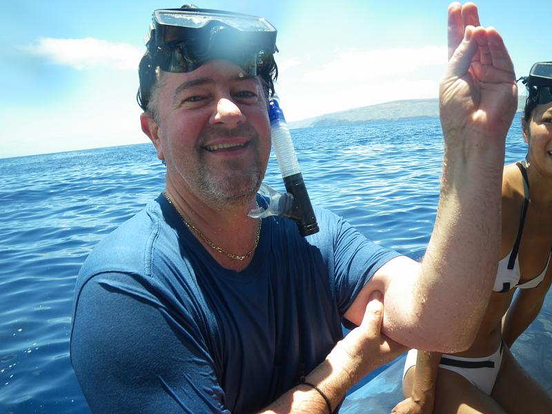 Illustration for article titled Review: Pentax W60 Waterproof Camera Catching Whale Sharks